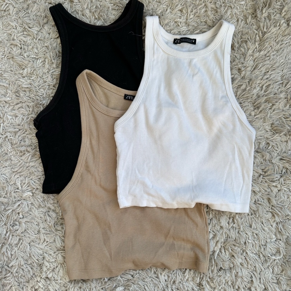 Zara Bundle of Three Cropped Ribbed Tank Tops Size M